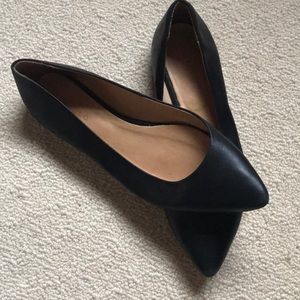 Nisolo pointed flats